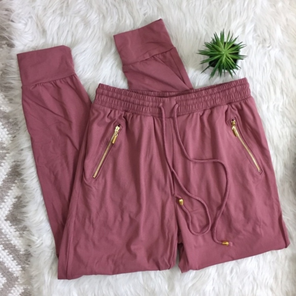 sweatpants